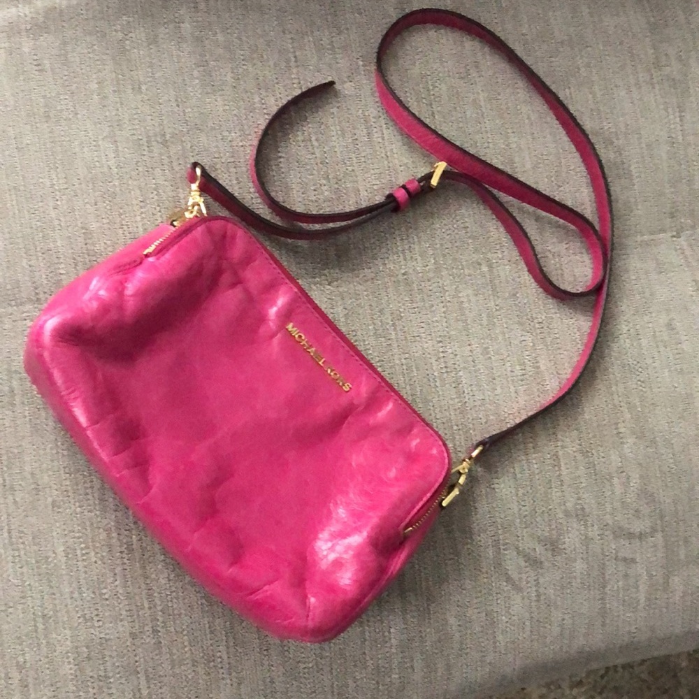 NWOT pink leather Michael Kors cross body bag